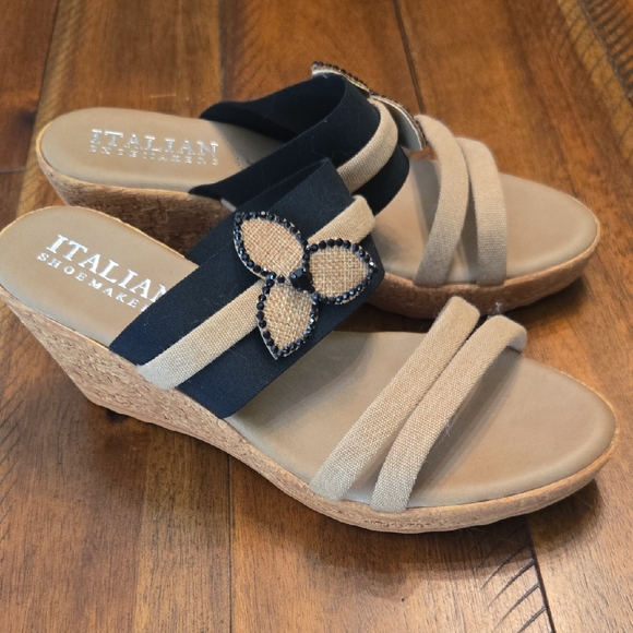Italian Shoemakers Women's Black and Tan Wedge Sandals Size 9.5 - Picture 1 of 5
